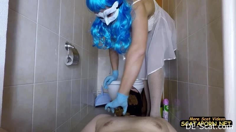 Scheißefresser in der Toilette - scatdesire - Kunde isst Scheiße, endloser Furz